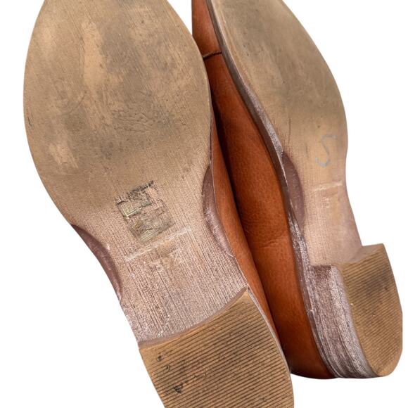 Free People Royale Flat In Luggage Brown - Picture 11 of 12